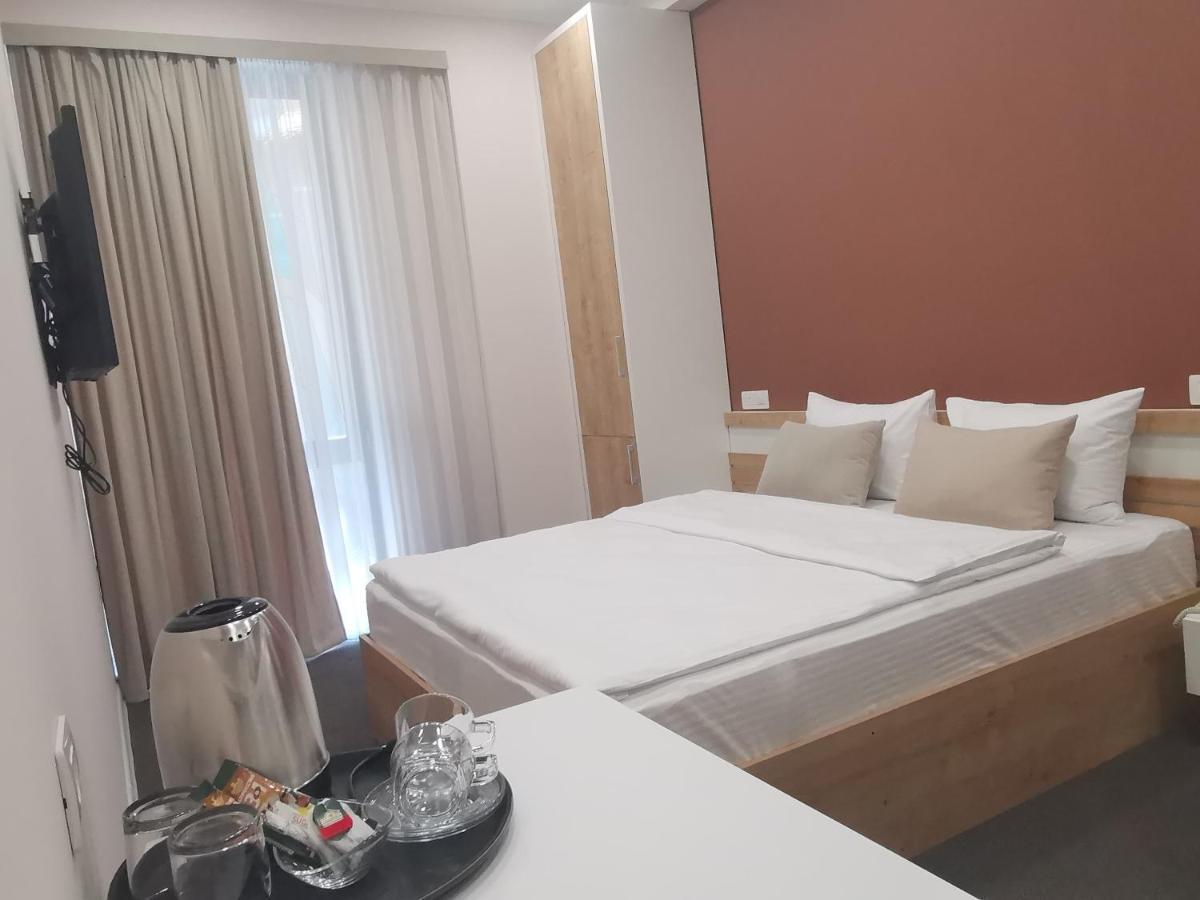 Deluxe Double Room,956441167:JPEG